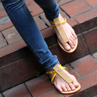 yeswalker Rhinestone Thong Sandals