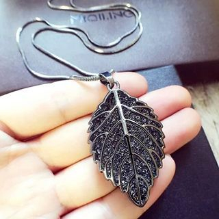 EPOQ Leaf Necklace