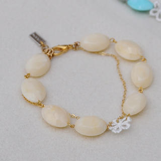 MyLittleThing Lace Flower Beads bracelet(white)