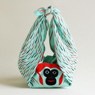 cochae cochae : Hanging Wrapping Cloth Monkey (Blue)
