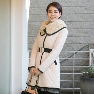 ode' Fleece-Lined Wide-Collar Quilted Coat with Belt