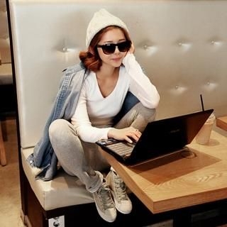 Long-Sleeve V-Neck Top