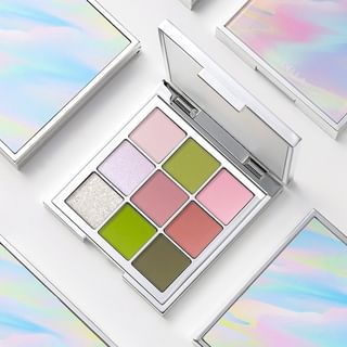 Shedella - 9 Shades Matte Eyeshadow Palette - Secret Forest #Dc-06