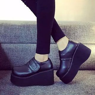 Zandy Shoes Platform Loafers