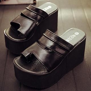 SouthBay Shoes Toe-Loop Platform Wedge Sandals