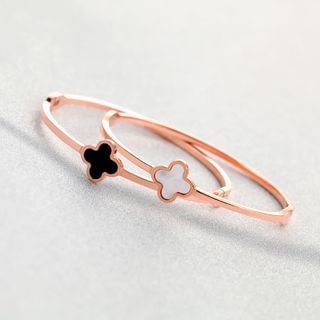 LoveGem Four-Leaf Clover Bangle