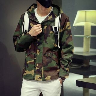 Bay Go Mall Camouflage Hooded Jacket