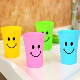 Good Living Printed Toothbrush Cup