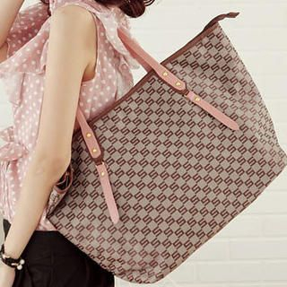 Contrast-Strap Patterned Tote