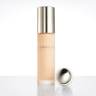 Kanebo - Lunasol Glowing Waterly Oil Liquid