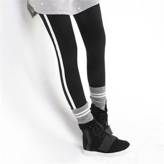 GLAM12 Color-Block Stripe Trim Leggings