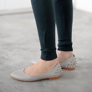 yeswalker Spiked Flats