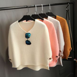 Singkbee Buttoned Plain Sweater