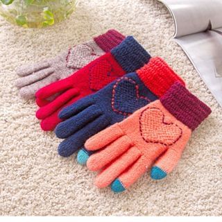 Home Simply Heart-Pattern Gloves