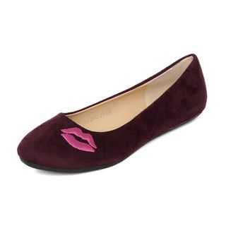 yeswalker Lips and Heart Embroidered Flats