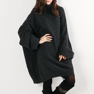 FASHION DIVA Turtle-Neck Oversized Wool Blend Knit Dress