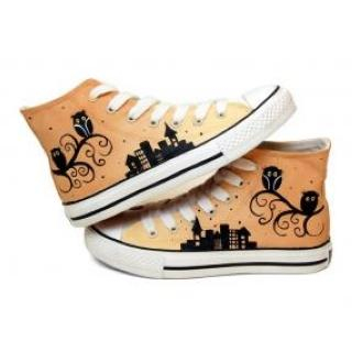HVBAO Lace-Up Painted High-Top Canvas Sneakers