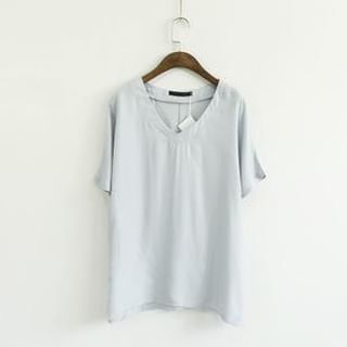 Ranche Short-Sleeve V-Neck T-Shirt