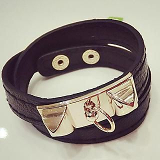 Ticoo Faux Leather Bracelet