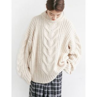 FROMBEGINNING Cable-Knit Hand-Made Oversized Sweater
