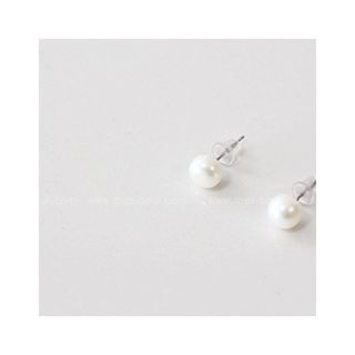 MASoeur Fresh-Water Pearl Earrings