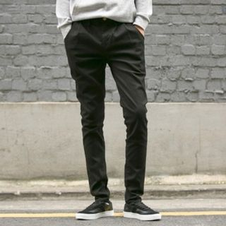 ABOKI Slim-Fit Pleat-Front Pants