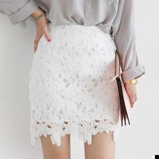 FROMBEGINNING Lace Overlay Mini Skirt