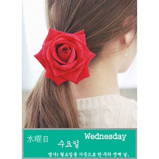 kitsch island Rose Corsage Hair Tie