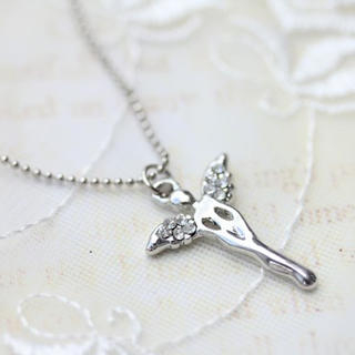 Fit-to-Kill Silver littlee angel Necklace