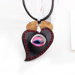 KINNO Eye-Accent Heart Necklace