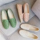 Rosette Paneled Slip-Ons от YesStyle.com INT Rosette Paneled Slip-Ons от YesStyle.com INT