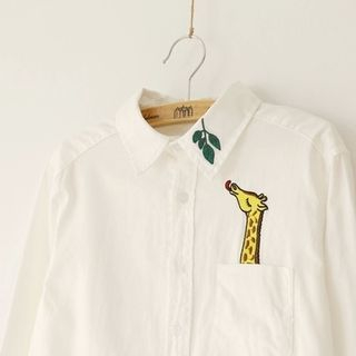 Bonbon Embroidered Giraffe Long-Sleeve Blouse