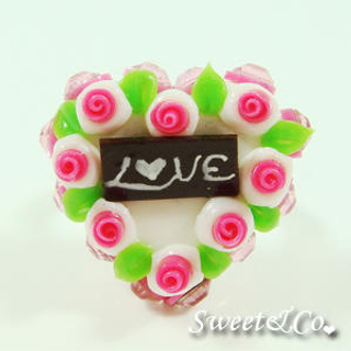 Sweet & Co. Sweet Swarovksi Love Fuchsia Heart Cake Ring