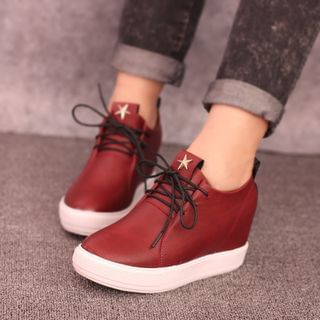 IYATO Star Hidden Wedge Lace Up Shoes