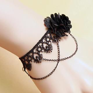 Fit-to-Kill Lace Bracelet  Black - One Size