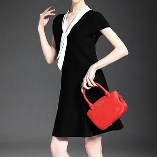 Alaroo Tie-Neck Cap-Sleeve A-Line Dress