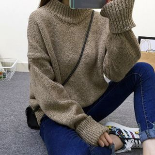 Yohana Mock-neck Sweater