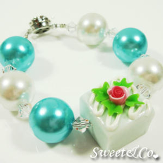 Sweet & Co. Sweet Color Rose Blue Chocolate Pearl Crystal Bracelet