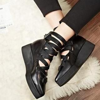 JY Shoes Strappy Pointy Platform Sandals