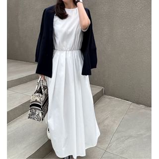 Short-Sleeve Plain Midi Dress