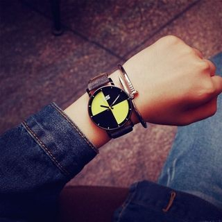 InShop Watches Contrast-Color Strap Watch