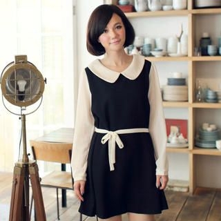 Peter Pan Collar Shift Dress