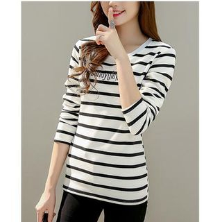 Dowisi Striped Lettering T-Shirt