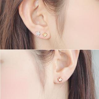 soo n soo Star Earrings