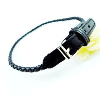 Fit-to-Kill Leather Bracelet Black - One Size