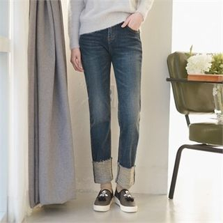 Styleberry Cuff-Hem Straight-Cut Jeans