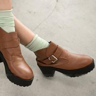 FM Shoes Chunky Heel Boots