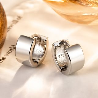 Polished Alloy Huggie Earring (Various Designs)