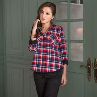 RingBear Dual-Pocket Plaid Blouse