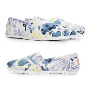 Life 8 Two-Tone Floral Print Slip-Ons